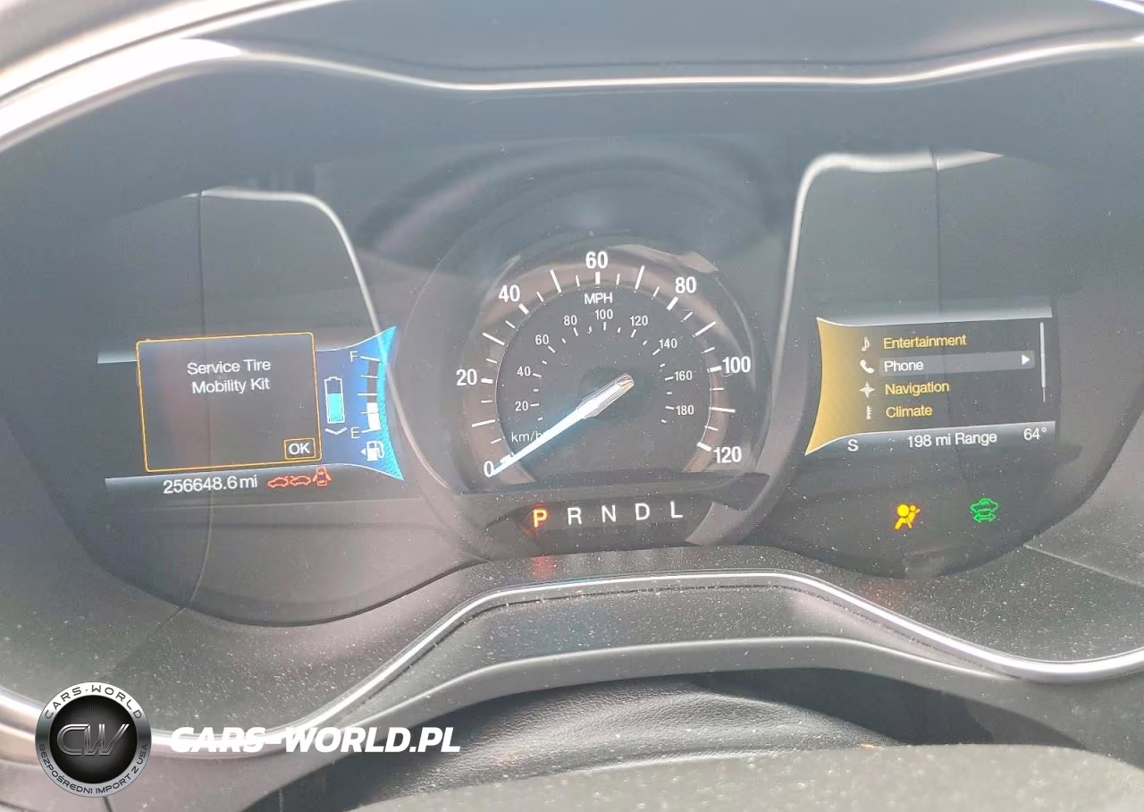 2016 Ford Fusion Se Phev VIN:3FA6P0PU7GR320673 - 9