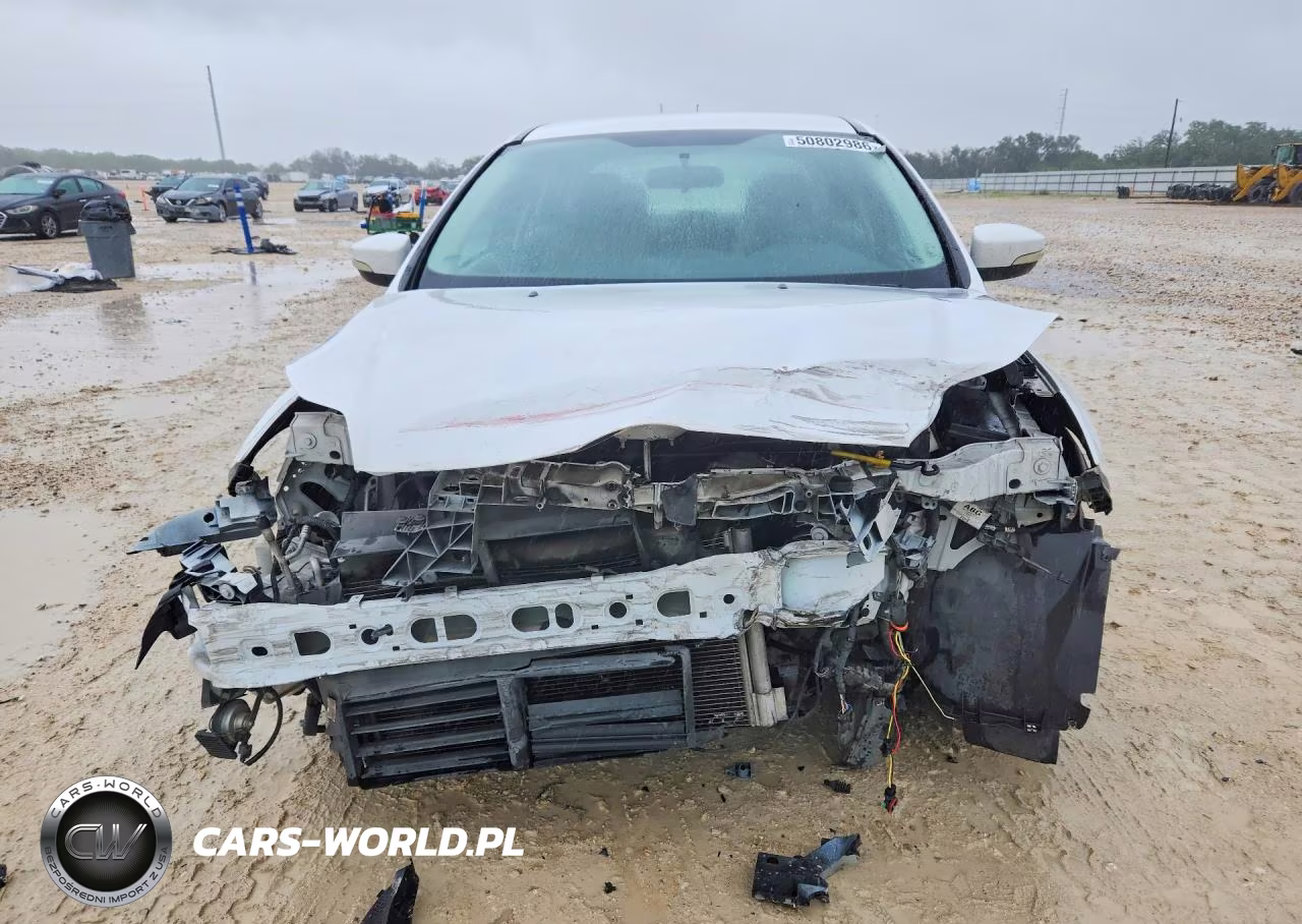 2013 Ford Focus Se VIN:1FADP3F22DL381187 - 5