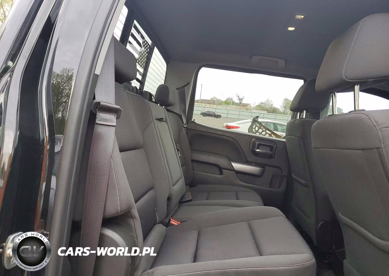 2018 Chevrolet Silverado K1500 Lt VIN:3GCUKREC1JG528940 - 10