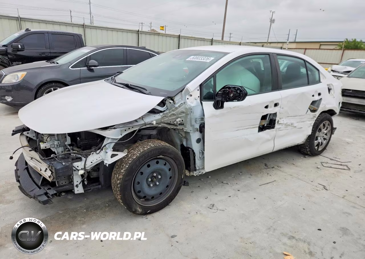2022 Toyota Corolla Le – zdjęcie 1 z 13