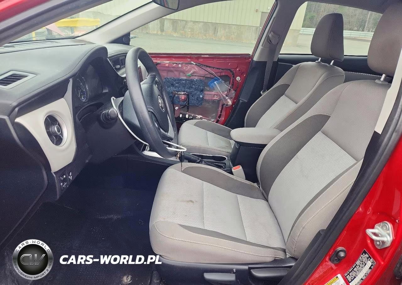 2019 Toyota Corolla Le VIN:2T1BURHE1KC196671 - 7