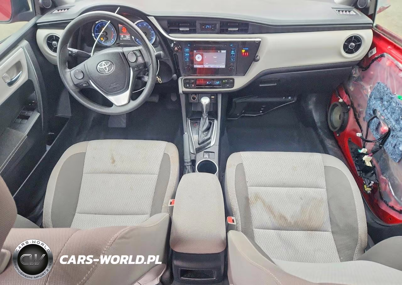 2019 Toyota Corolla Le VIN:2T1BURHE1KC196671 - 8