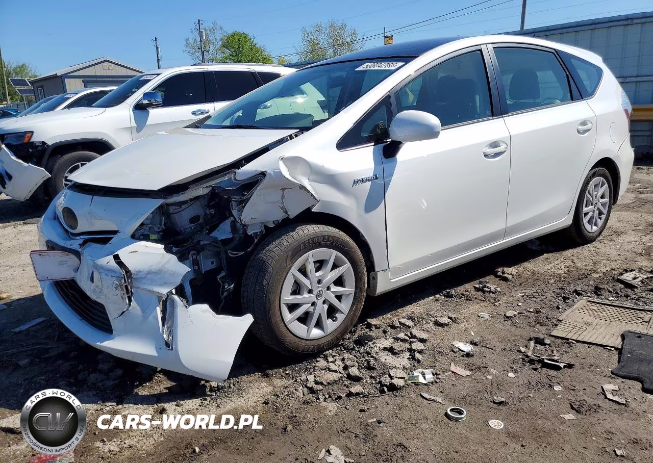 2014 Toyota Prius V Three – zdjęcie 1 z 12