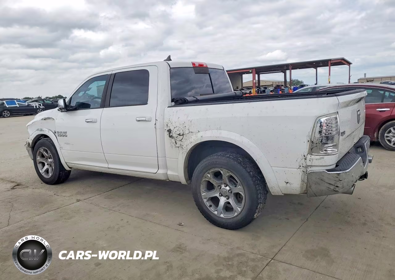 2015 Ram 1500 Laramie VIN:1C6RR6NT0FS761876 - 2