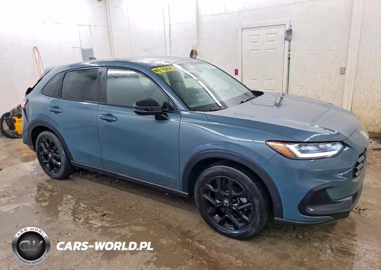 2025 Honda Hr-V Sport VIN:3CZRZ1H51SM713860 - 4