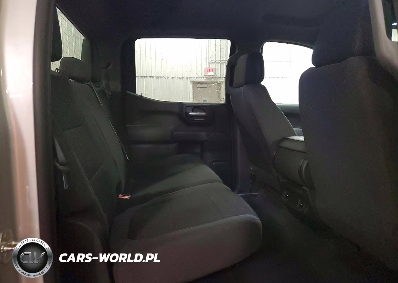 2021 Chevrolet Silverado K1500 Custom VIN:1GCPYBEK9MZ270133 - 10