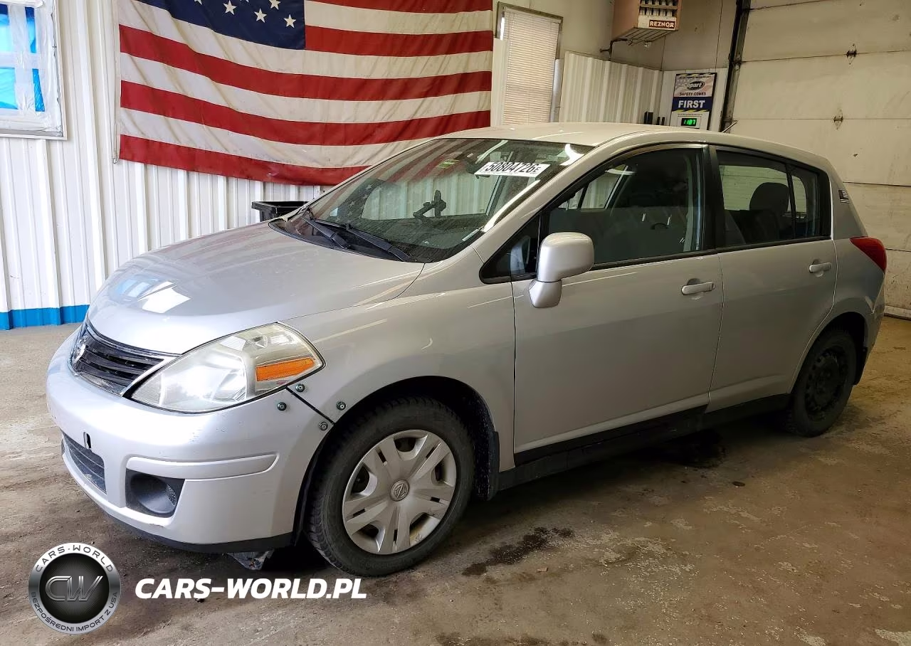 2011 Nissan Versa 1.8 S