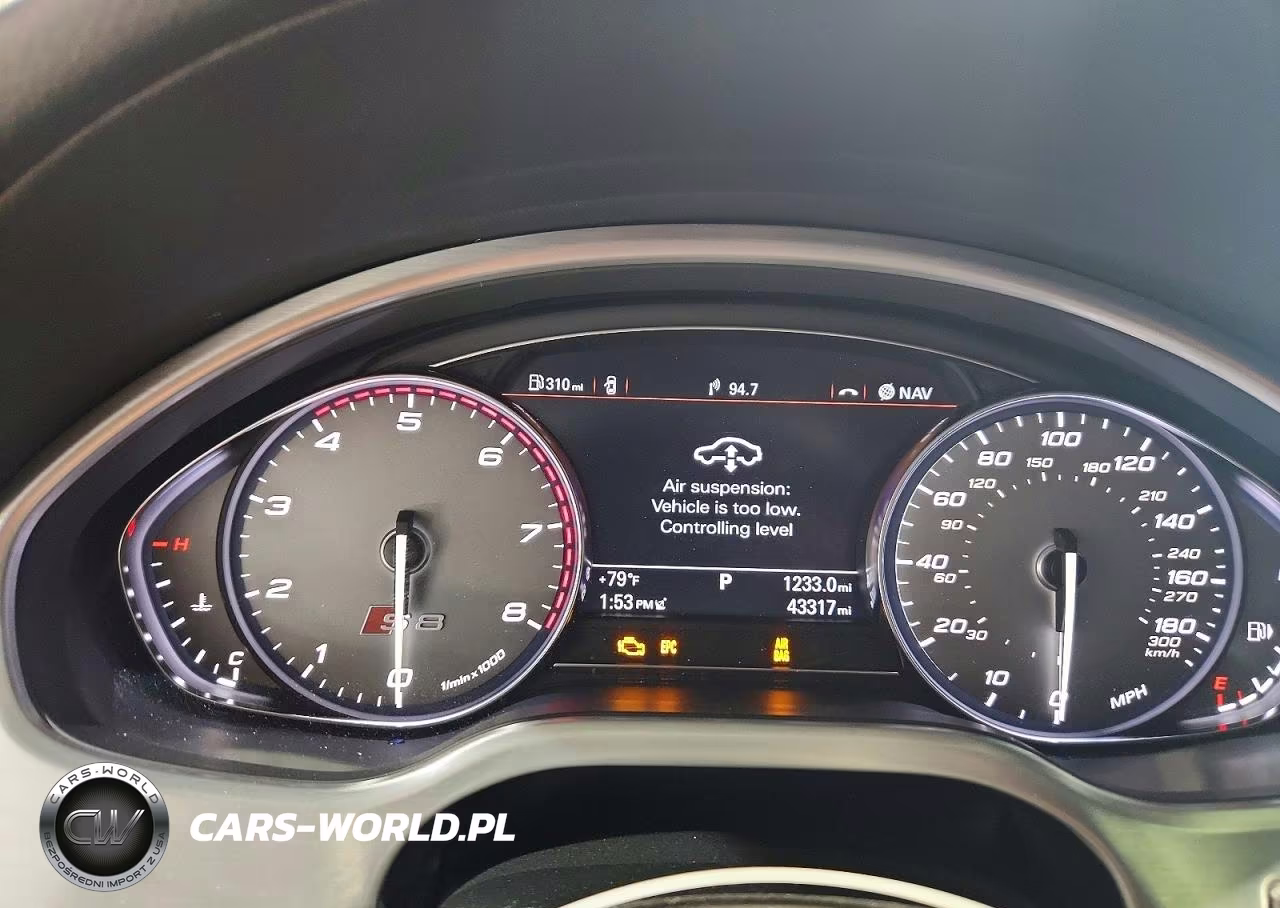 2014 Audi S8 VIN:WAUD2AFD1EN004917 - 9