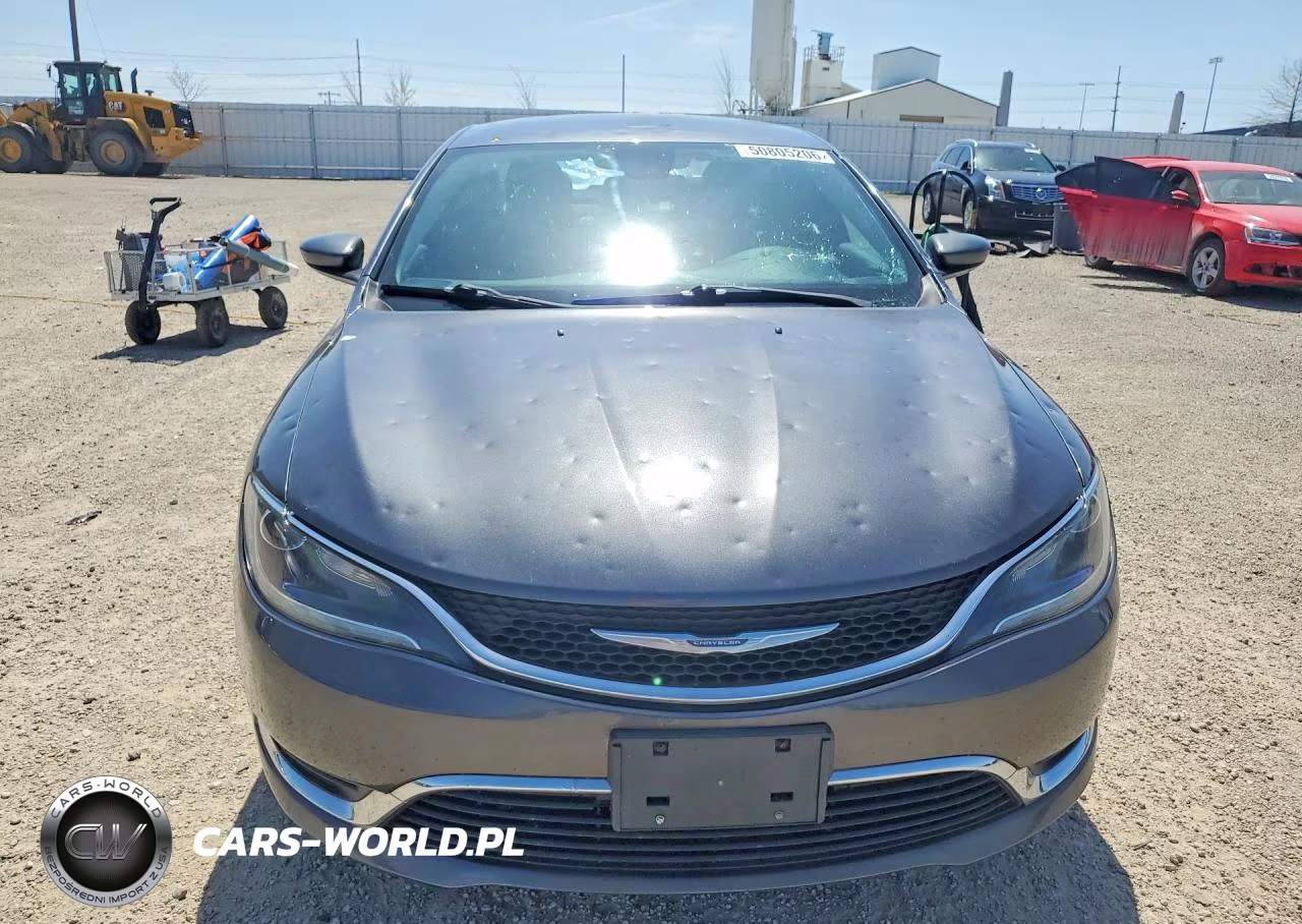 2015 Chrysler 200 Limited VIN:1C3CCCABXFN752701 - 5
