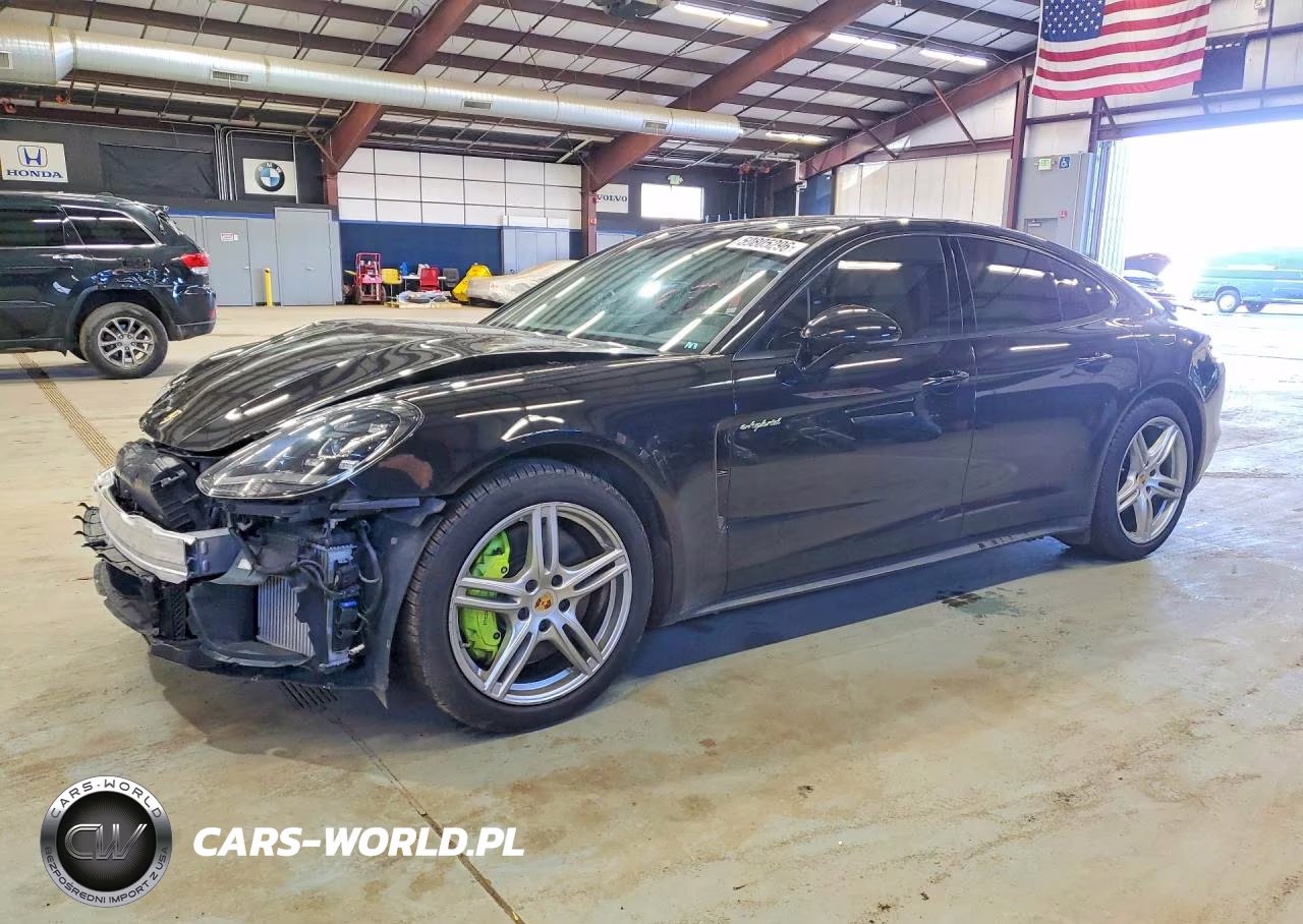 2018 Porsche Panamera 4 E-Hybrid