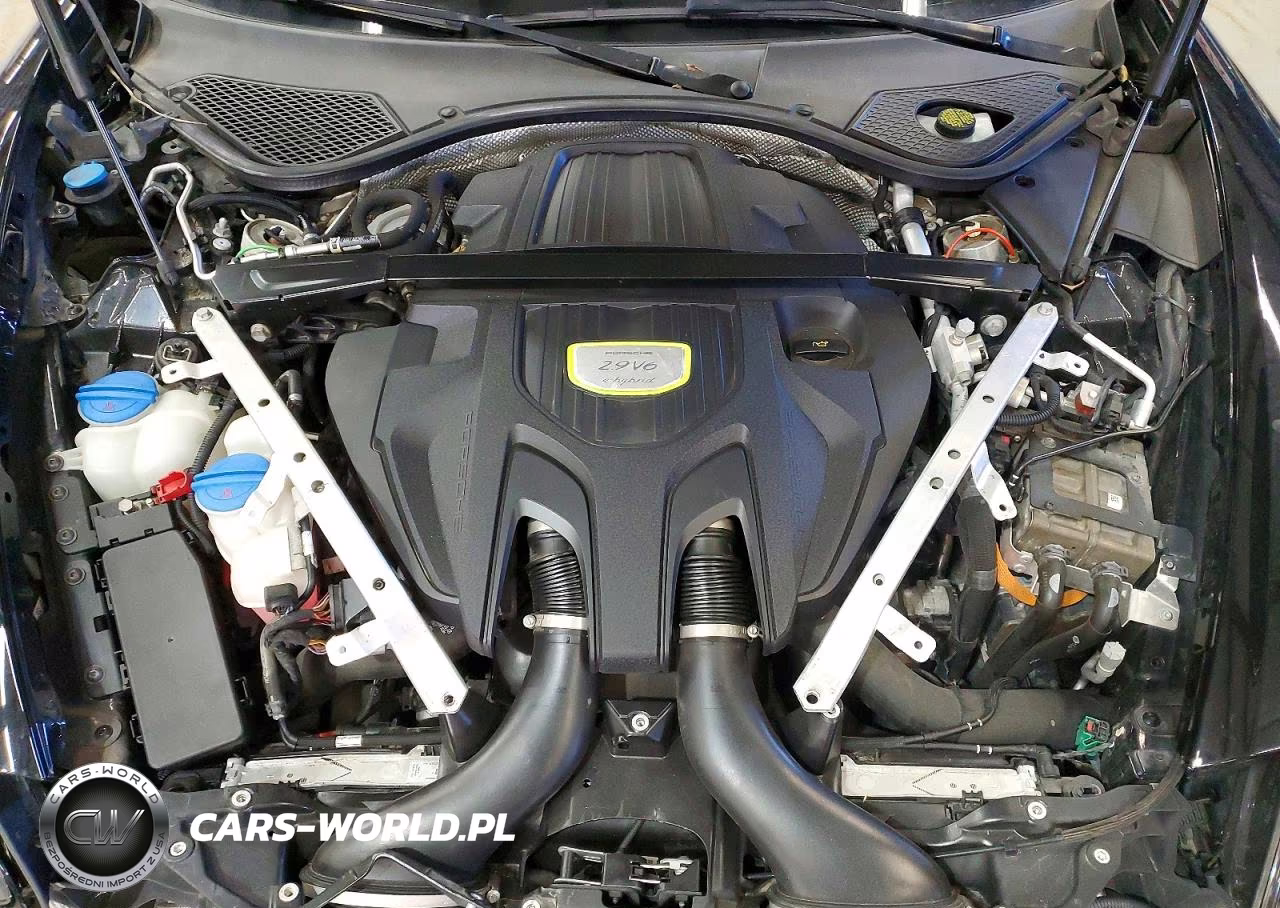 2018 Porsche Panamera 4 E-Hybrid VIN:WP0AE2A73JL128732 - 11
