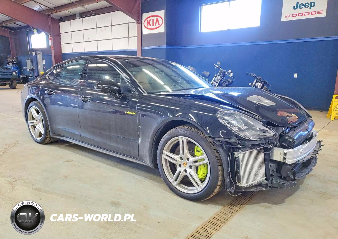 2018 Porsche Panamera 4 E-Hybrid VIN:WP0AE2A73JL128732 - 4