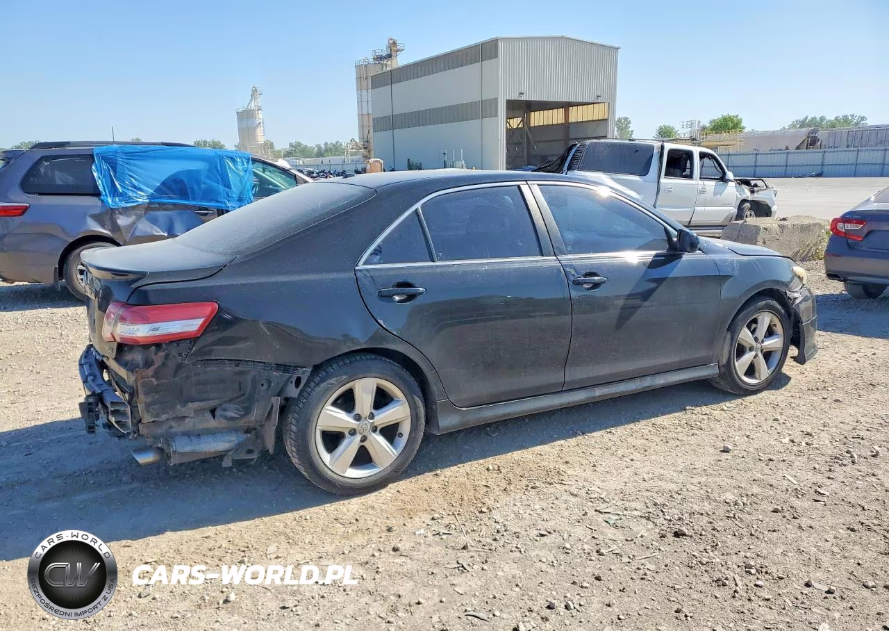 2010 Toyota Camry Se V6 VIN:4T1BK3EK6AU116677 - 3