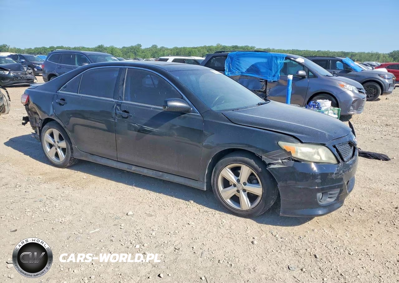 2010 Toyota Camry Se V6 VIN:4T1BK3EK6AU116677 - 4