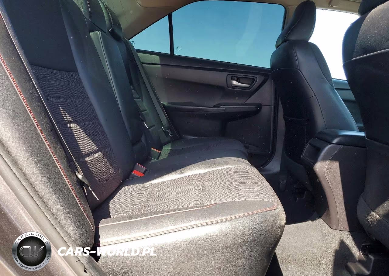 2017 Toyota Camry Se VIN:4T1BF1FK4HU339429 - 10