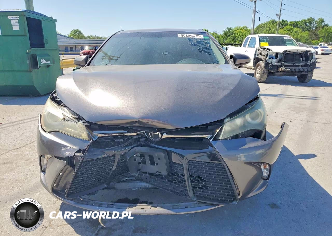 2017 Toyota Camry Se VIN:4T1BF1FK4HU339429 - 5