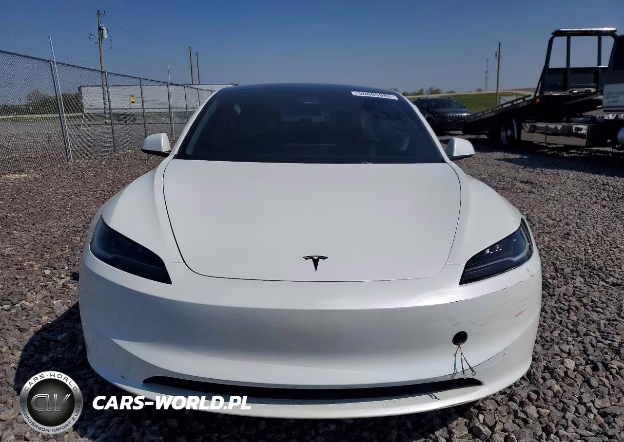 2025 Tesla Model 3 VIN:5YJ3E1EA5SF992341 - 5