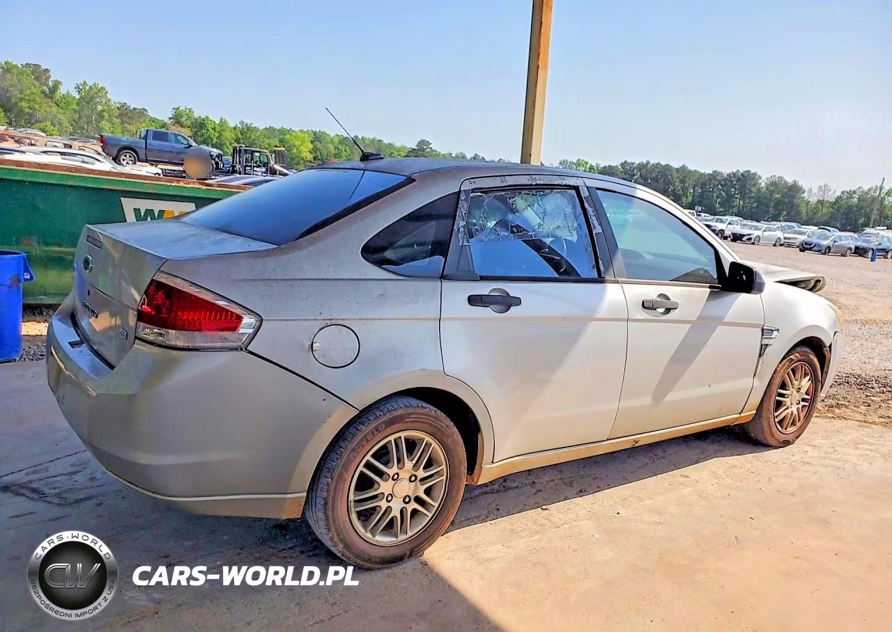 2008 Ford Focus Se VIN:1FAHP35N48W216002 - 3
