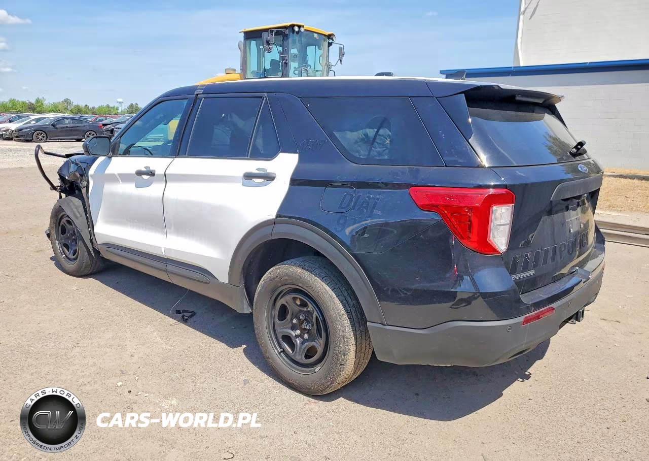 2023 Ford Explorer Police Interceptor VIN:1FM5K8AW5PNA04992 - 2