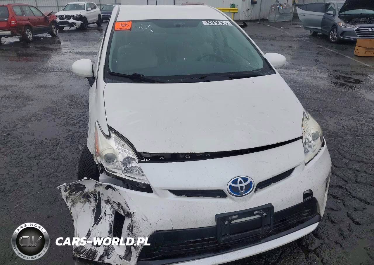 2015 Toyota Prius Two VIN:JTDKN3DU9F1887481 - 5