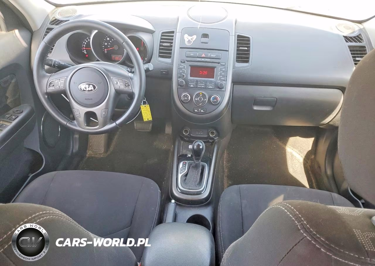 2013 Kia Soul + VIN:KNDJT2A61D7609928 - 8