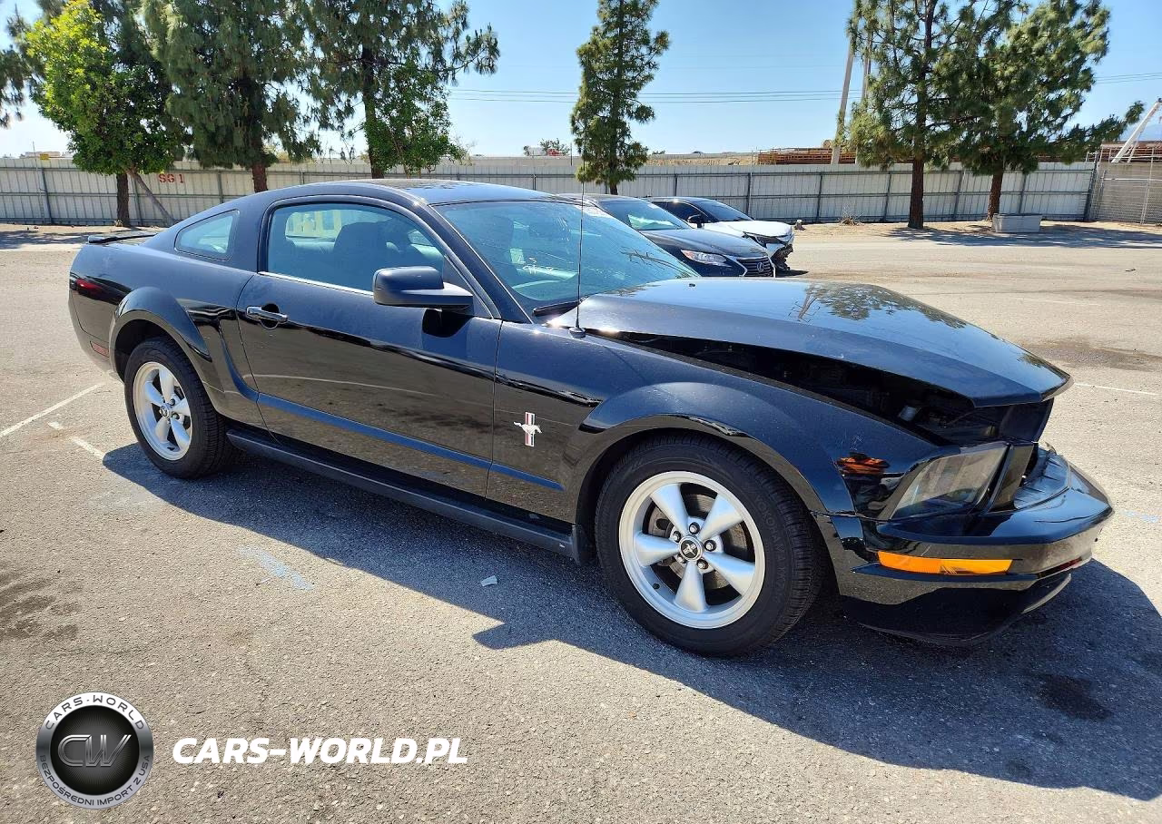 2007 Ford Mustang VIN:1ZVFT80N775239471 - 4