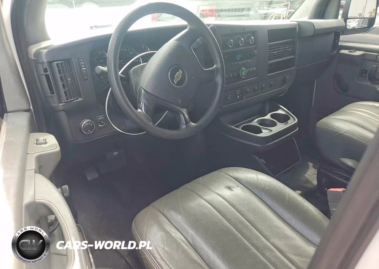 2013 Chevrolet Express G2500 VIN:1GCWGFCA0D1903469 - 8