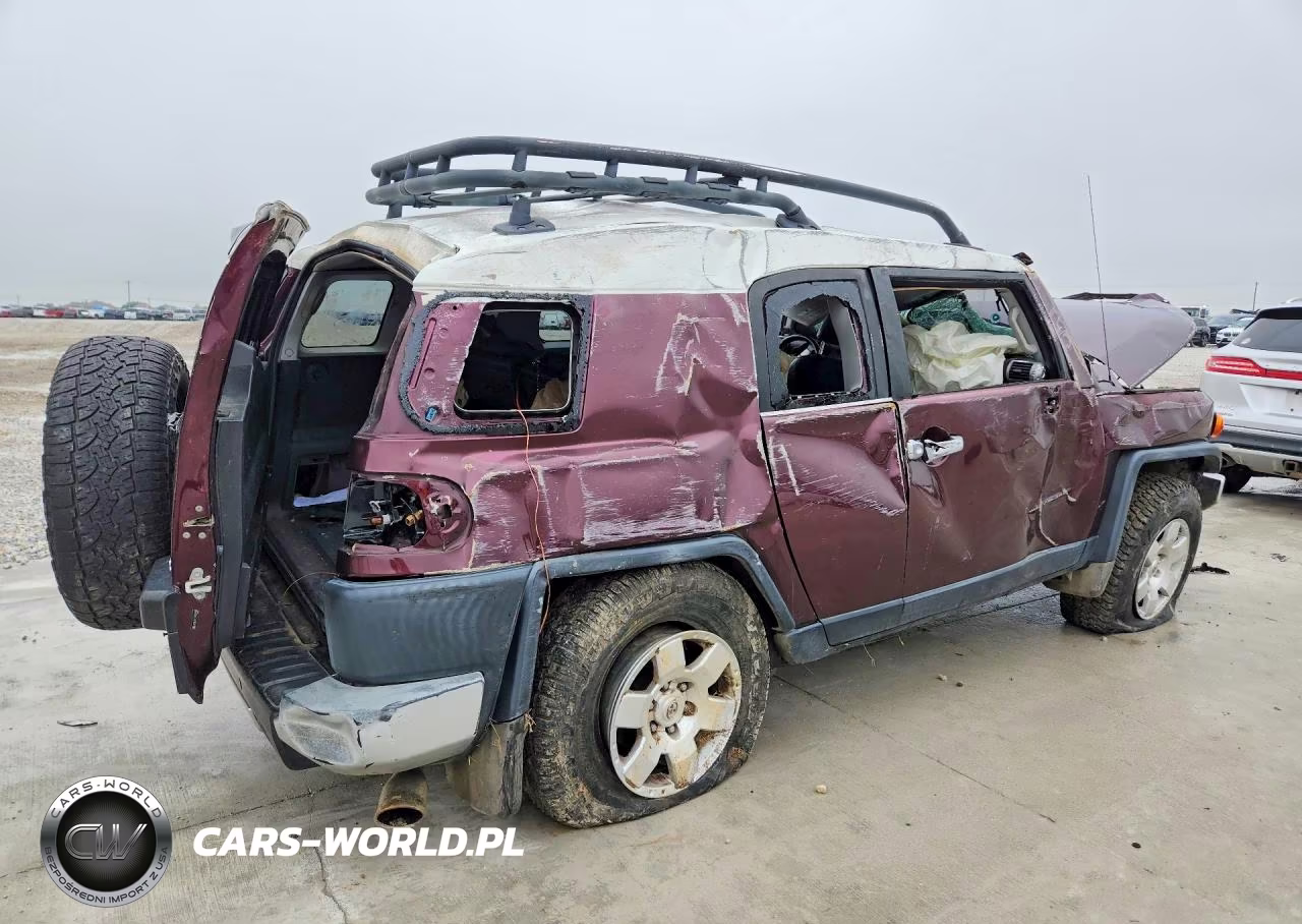 2007 Toyota Fj Cruiser Base VIN:JTEBU11F170021953 - 3