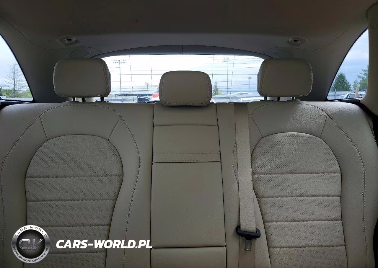 2017 Mercedes-Benz Glc 300 4Matic VIN:WDC0G4KB4HF130240 - 10