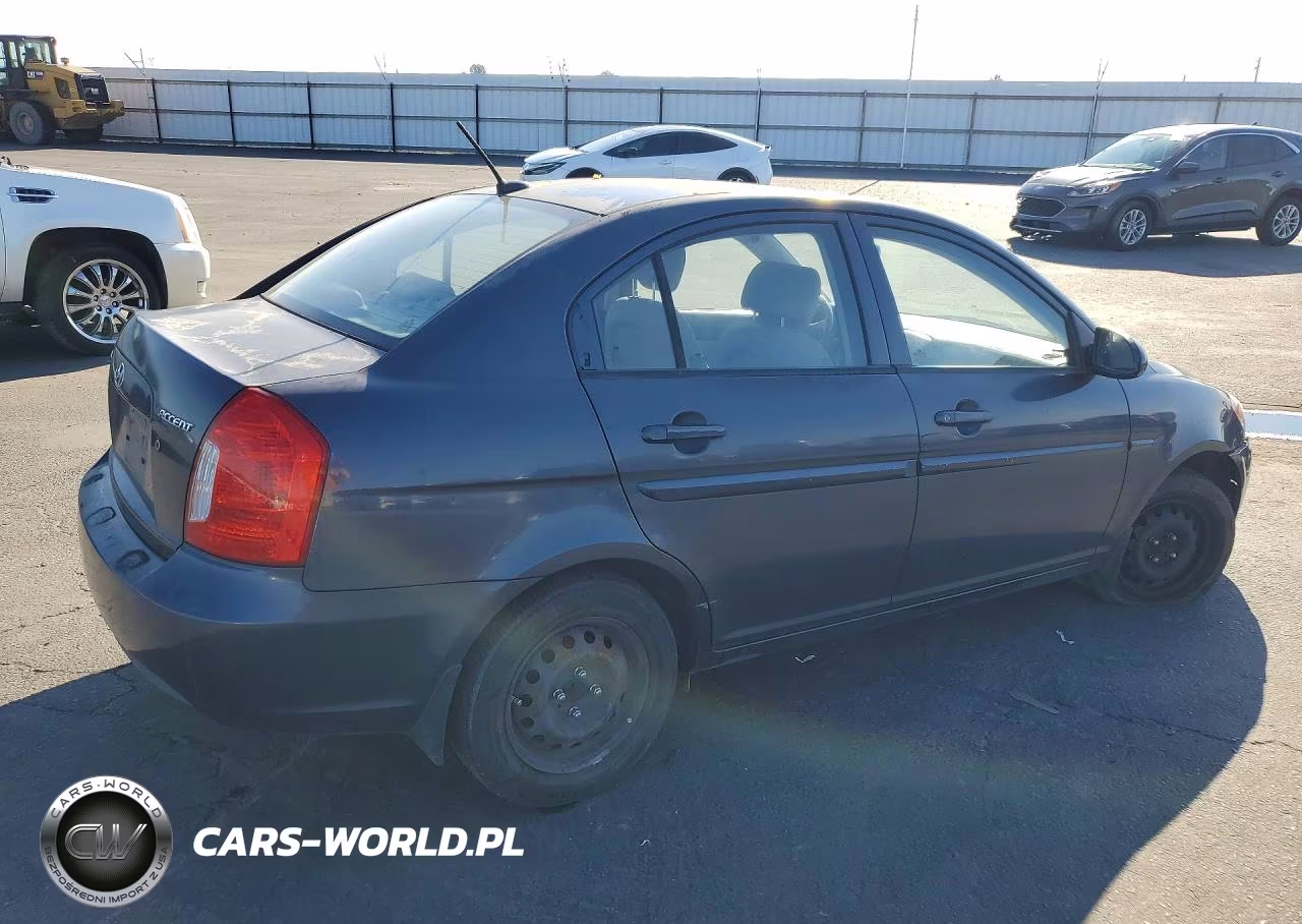 2008 Hyundai Accent Gls VIN:KMHCN46C28U233286 - 3