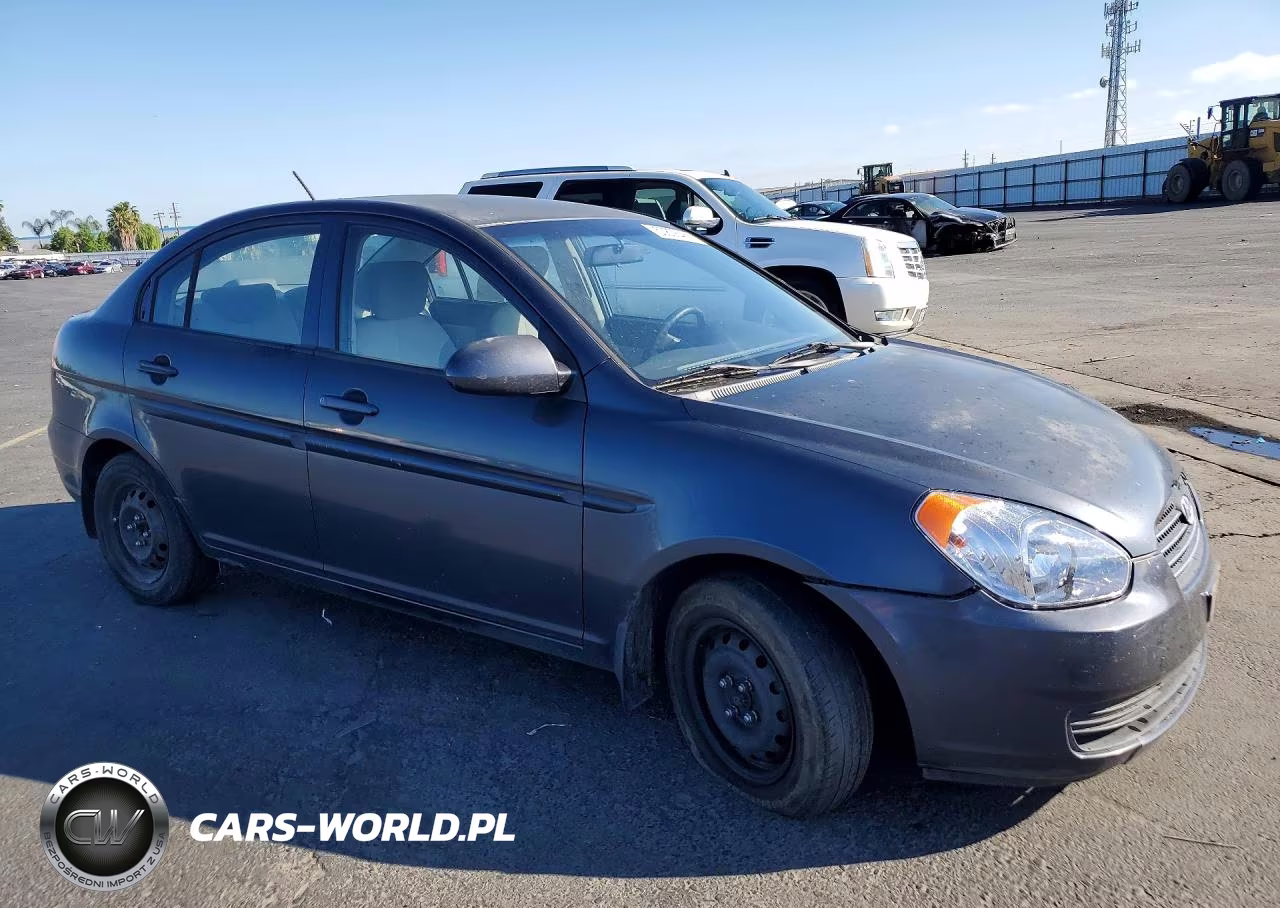 2008 Hyundai Accent Gls VIN:KMHCN46C28U233286 - 4