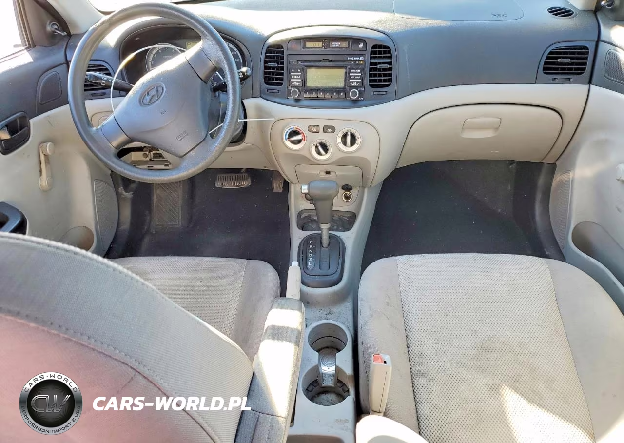 2008 Hyundai Accent Gls VIN:KMHCN46C28U233286 - 8