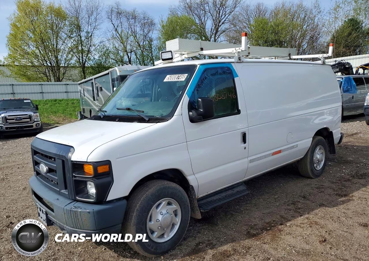2014 Ford Econoline E350 Super Duty Van