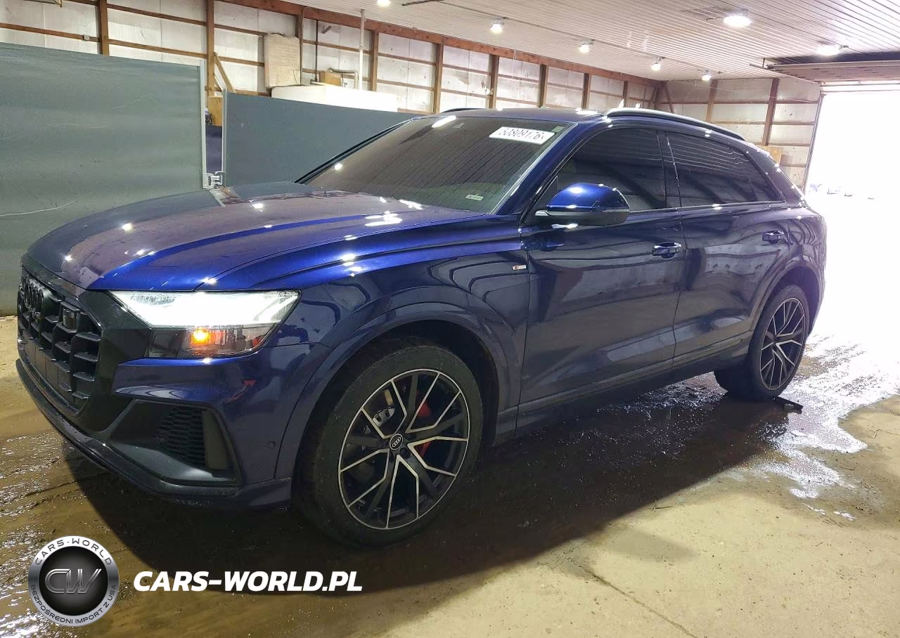 2021 Audi Q8 Premium Plus S-Line – zdjęcie 1 z 13