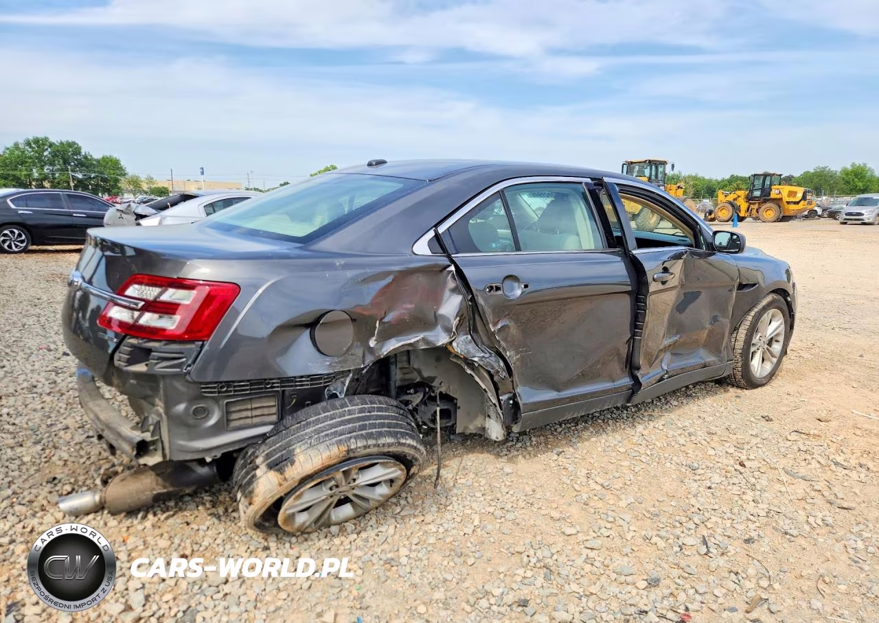 2018 Ford Taurus Se VIN:1FAHP2D82JG126501 - 3