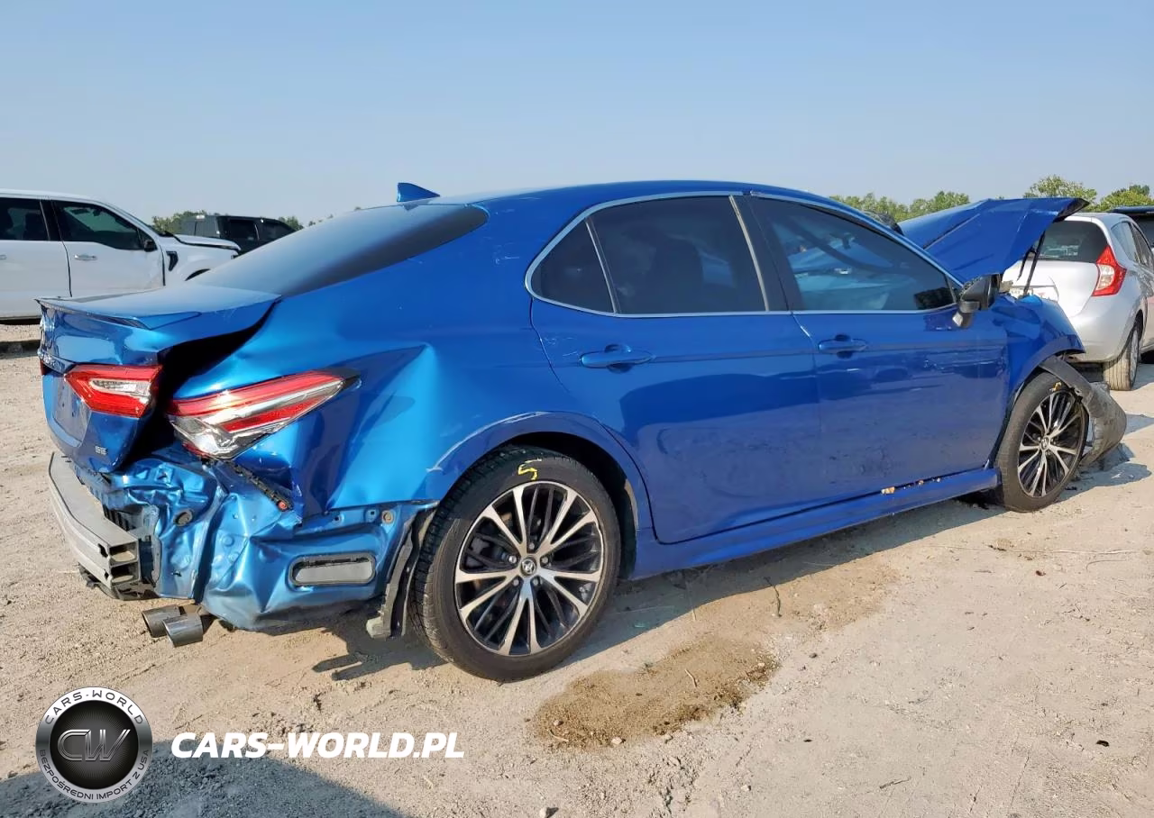 2019 Toyota Camry L VIN:4T1B11HK4KU257283 - 3