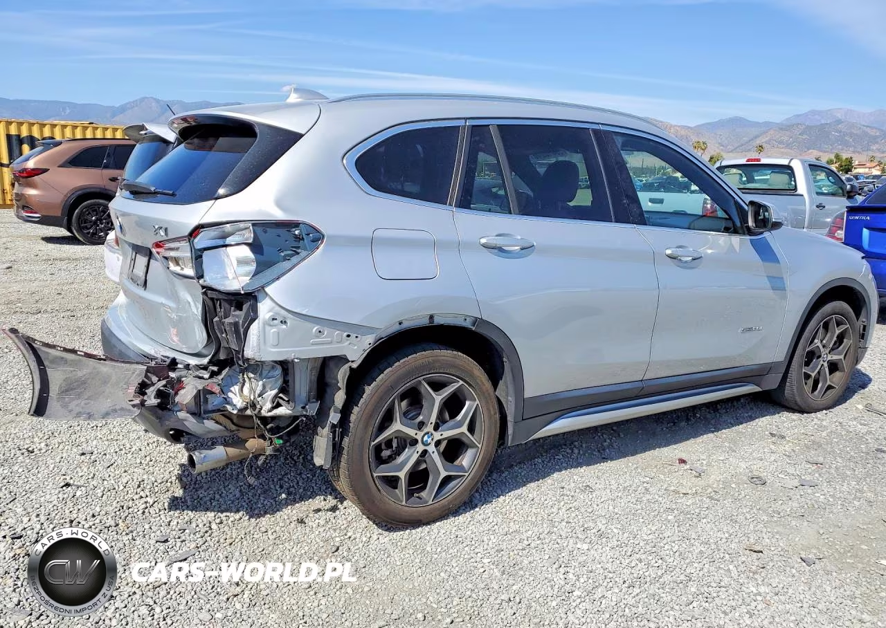 2018 BMW X1 Sdrive28I VIN:WBXHU7C37J5H40788 - 3