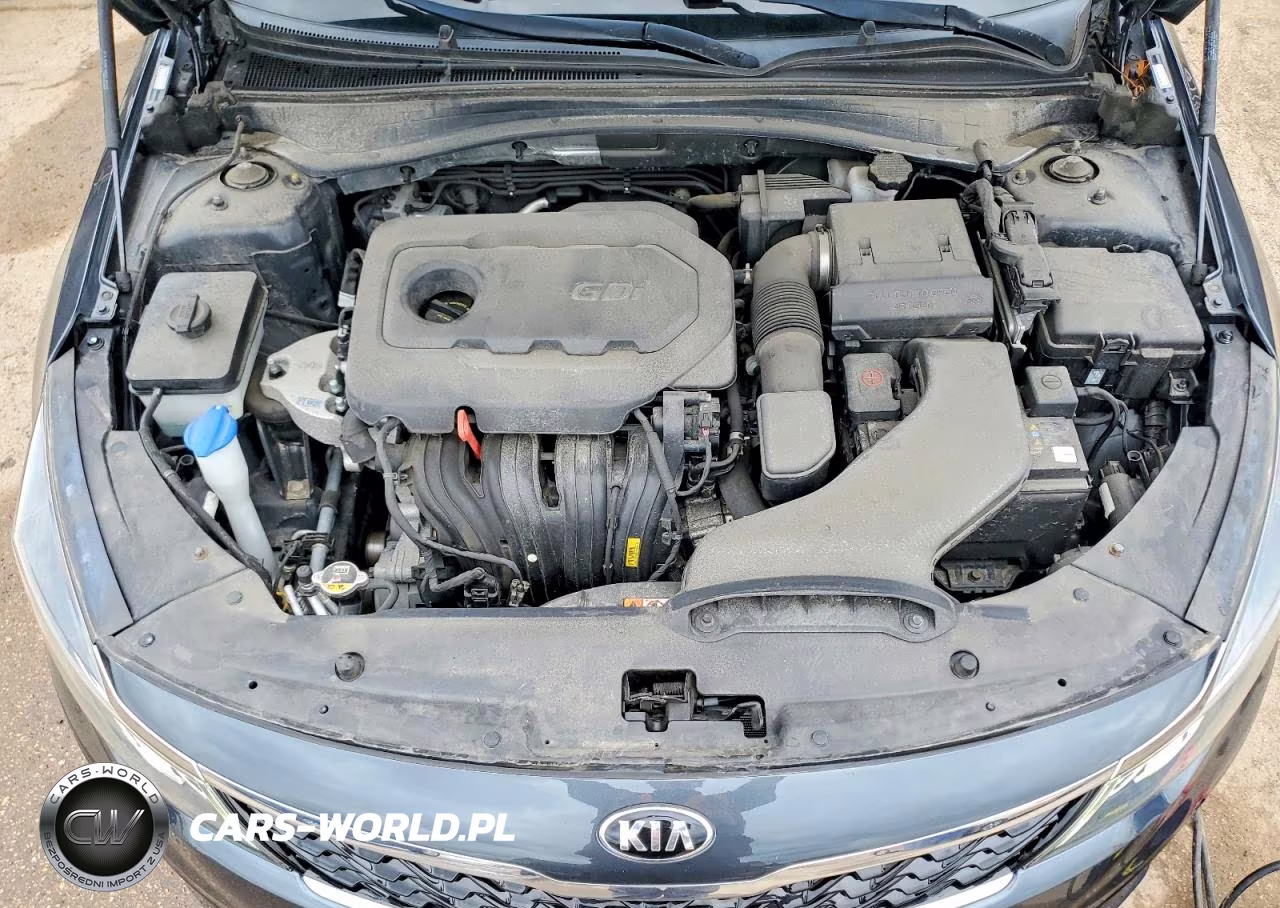 2020 Kia Optima S VIN:5XXGT4L31LG409338 - 11