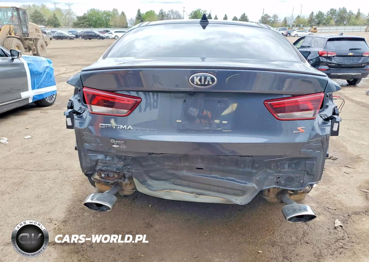 2020 Kia Optima S VIN:5XXGT4L31LG409338 - 6