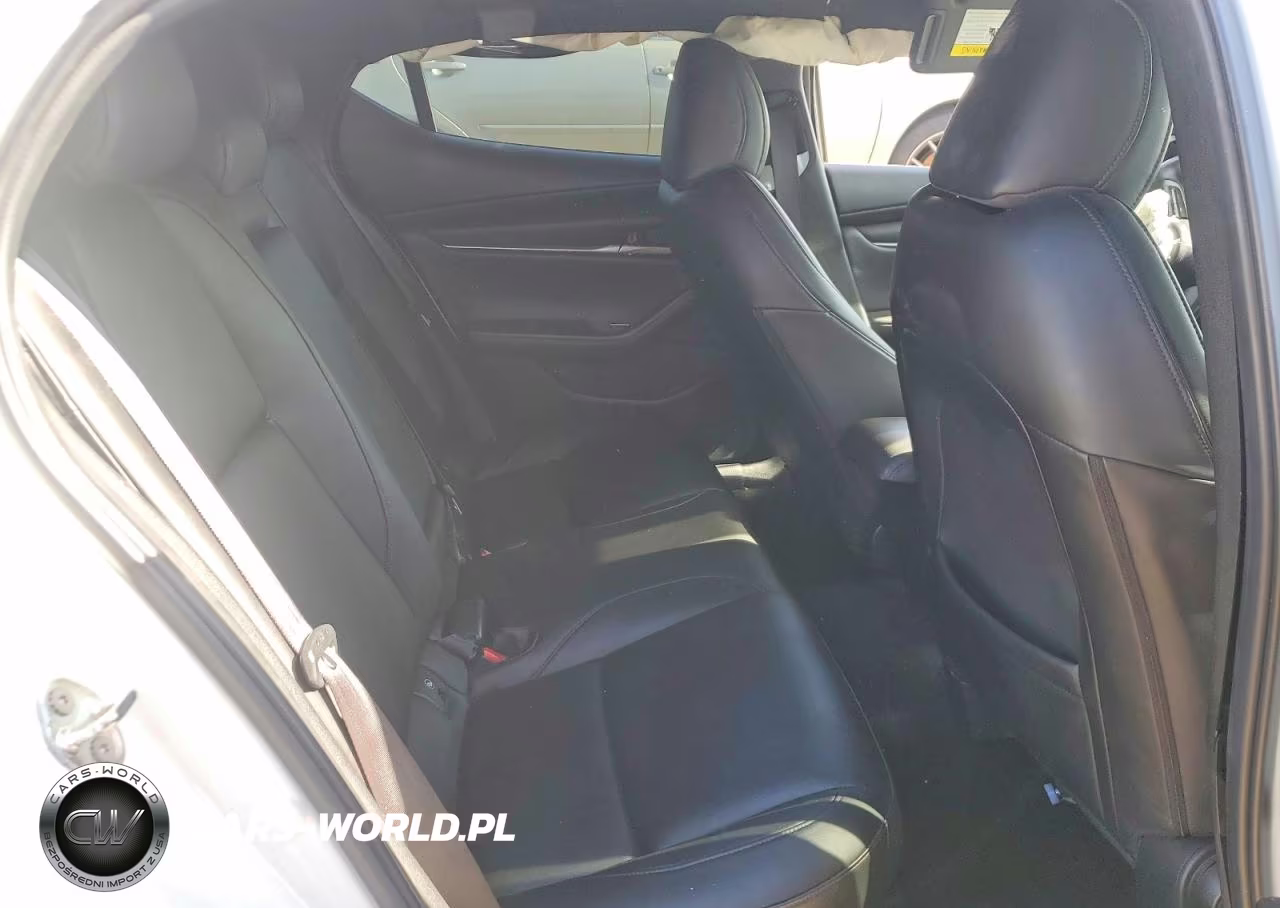 2021 Mazda 3 Select VIN:JM1BPBKL0M1308907 - 10