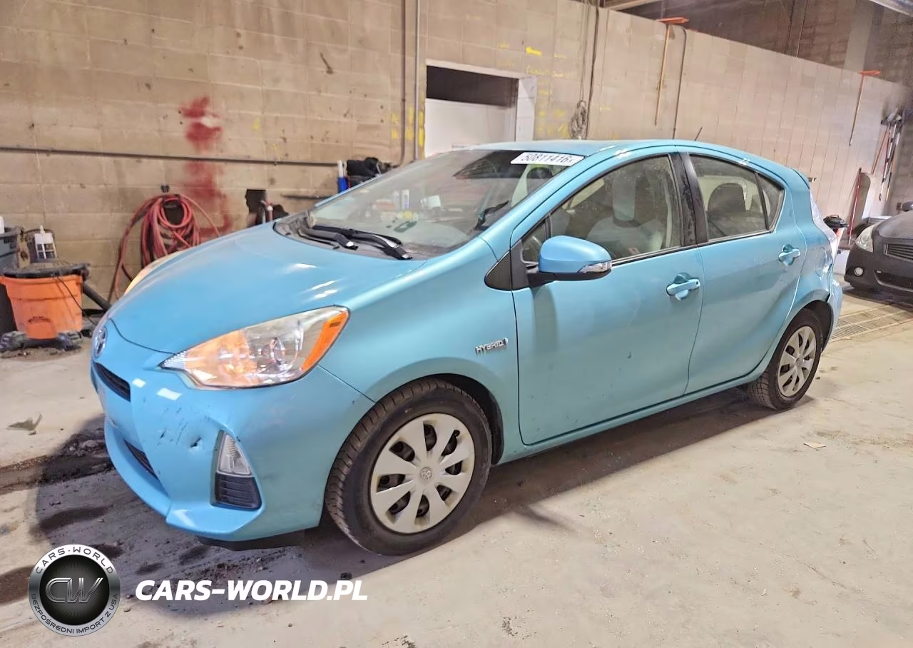 2013 Toyota Prius C One