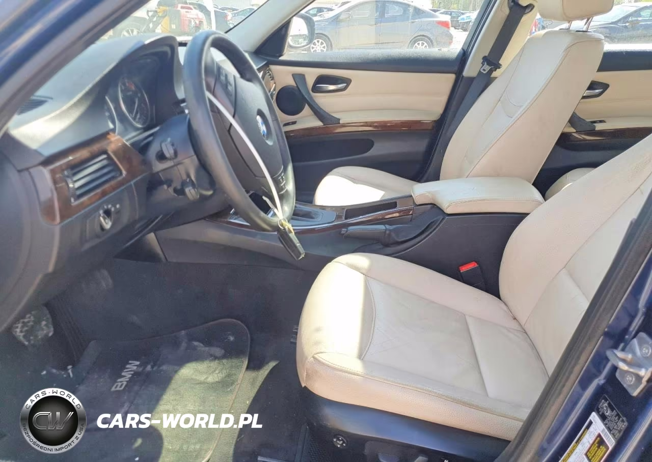 2011 BMW 328 Xi VIN:WBAPK7C58BA971735 - 7