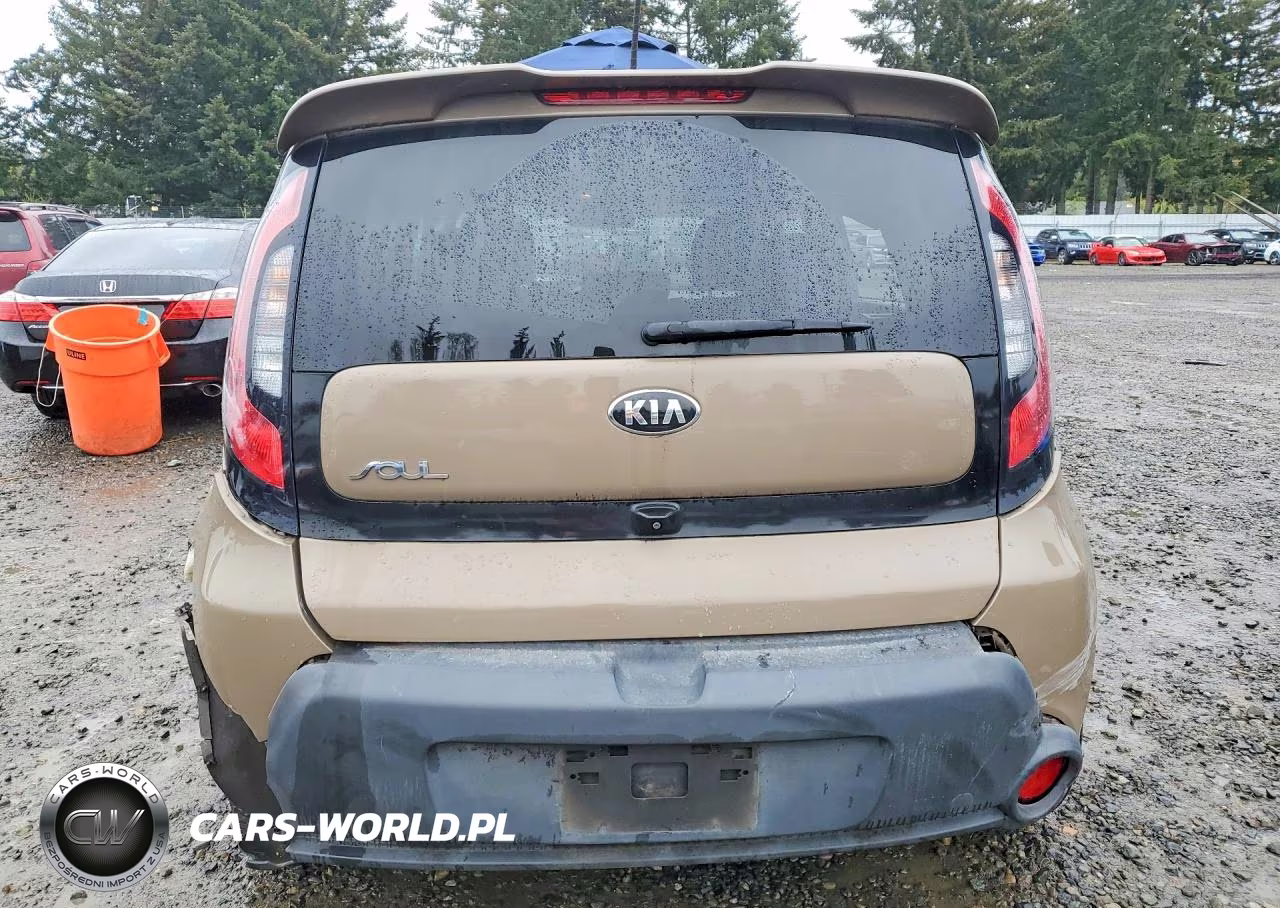 2015 Kia Soul + VIN:KNDJP3A53F7209924 - 6
