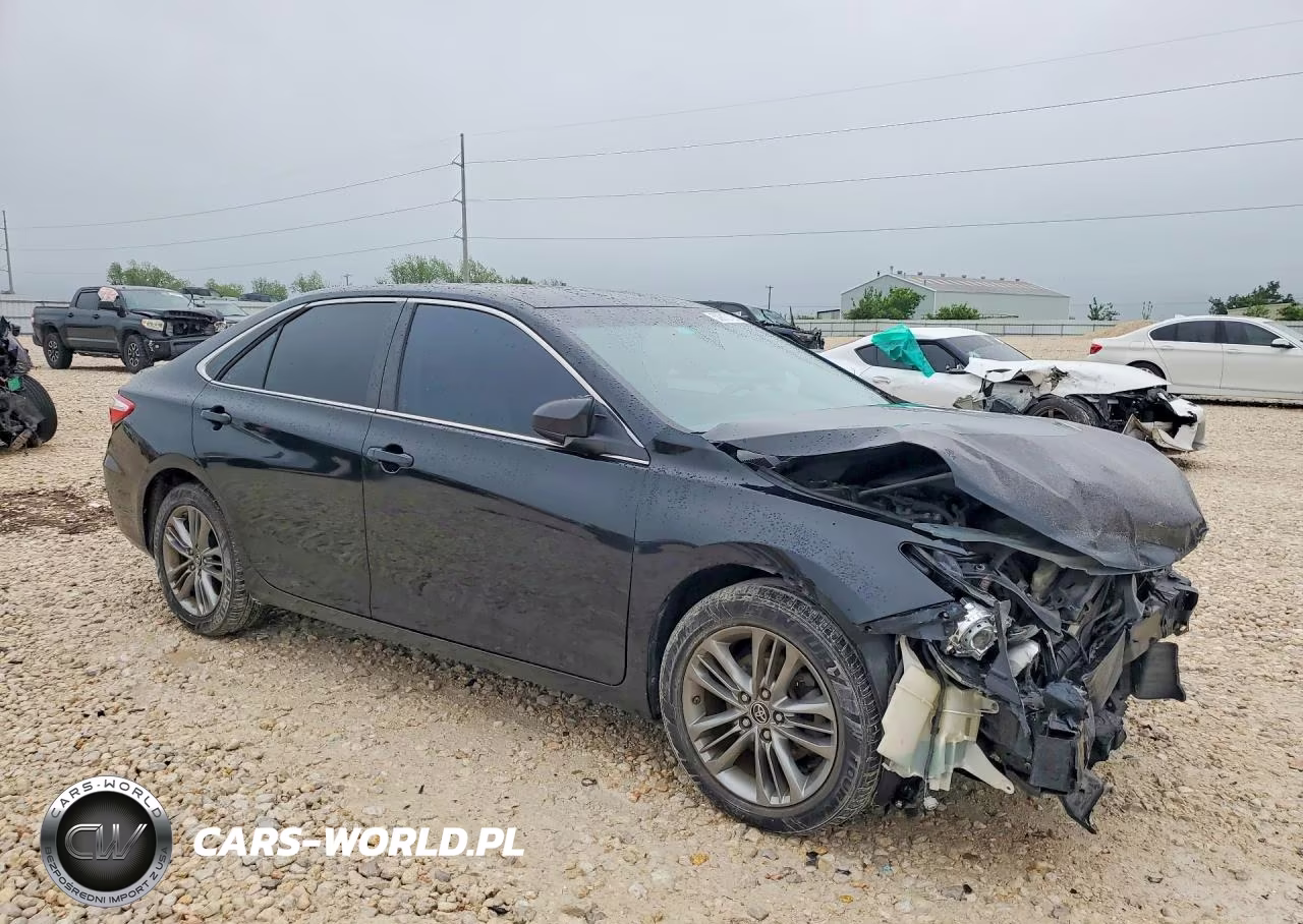 2015 Toyota Camry Se VIN:4T1BF1FK0FU041473 - 4