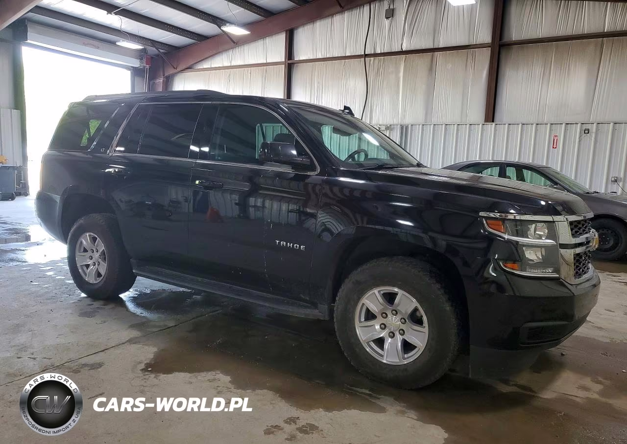 2018 Chevrolet Tahoe K1500 Lt VIN:1GNSKBKC5JR158263 - 4