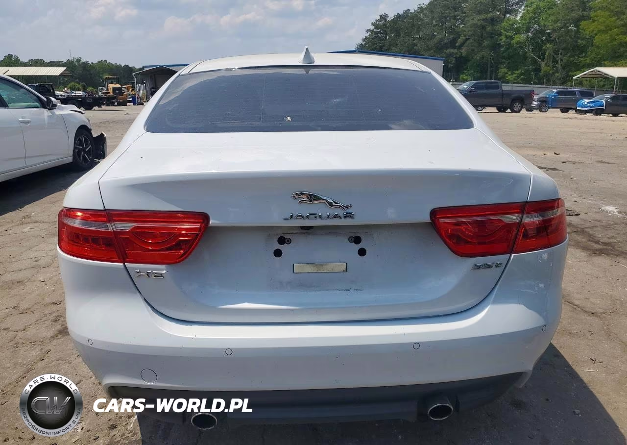 2017 Jaguar Xe Prestige VIN:SAJAE4BV0HA974185 - 6