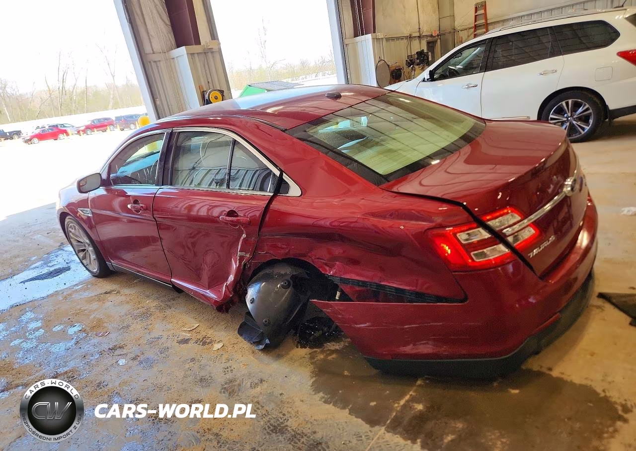 2015 Ford Taurus Limited VIN:1FAHP2F81FG102968 - 2