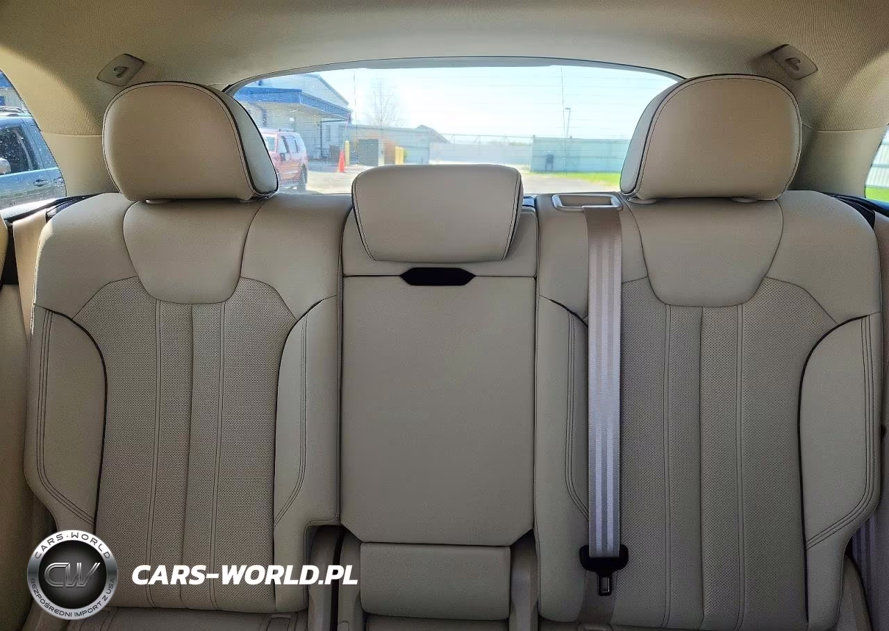 2024 Audi Q5 Premium Plus 45 VIN:WA1EAAFY0R2002624 - 10