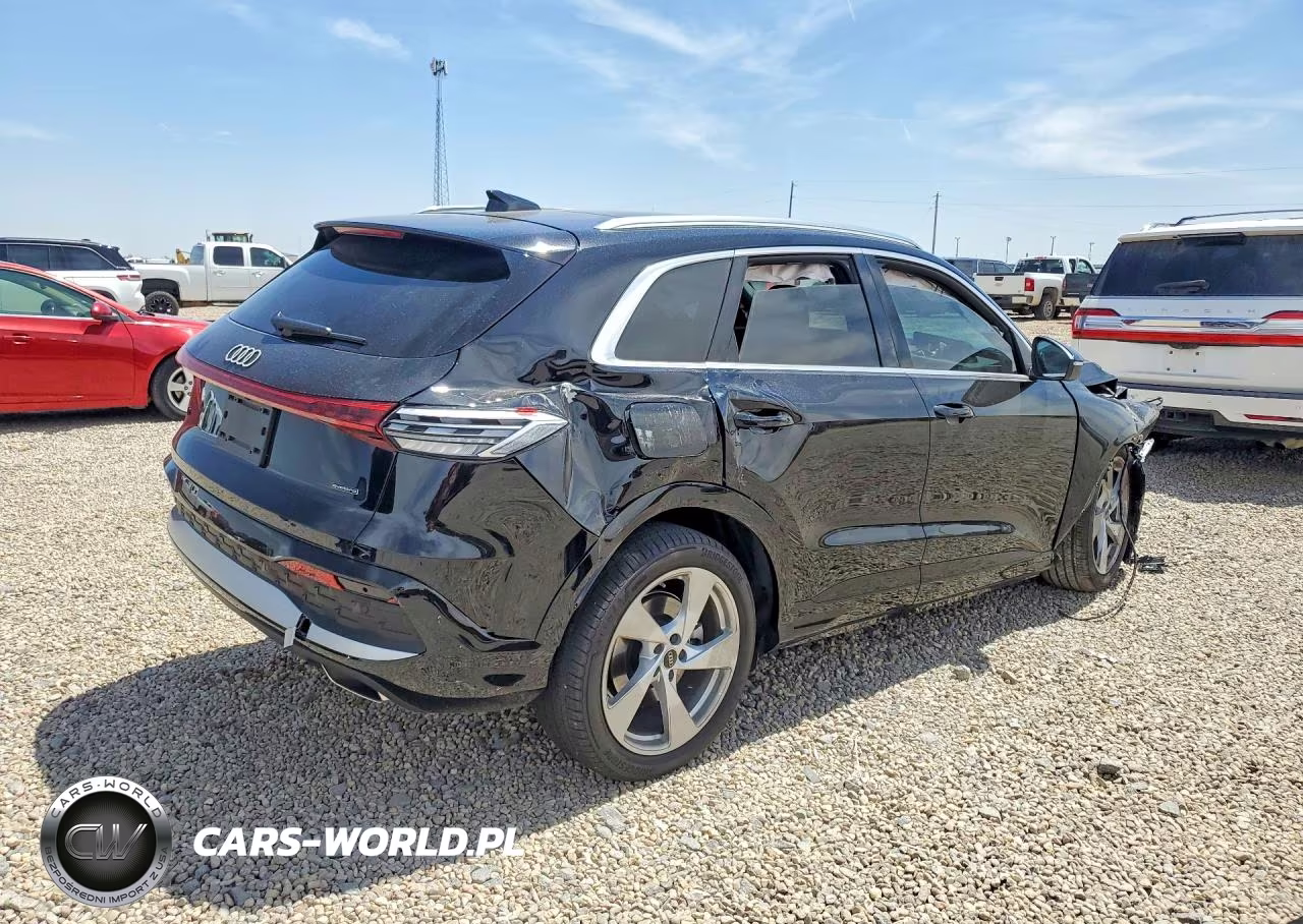 2025 Audi Q5 Premium Plus VIN:WA12AAGU8S2116228 - 3