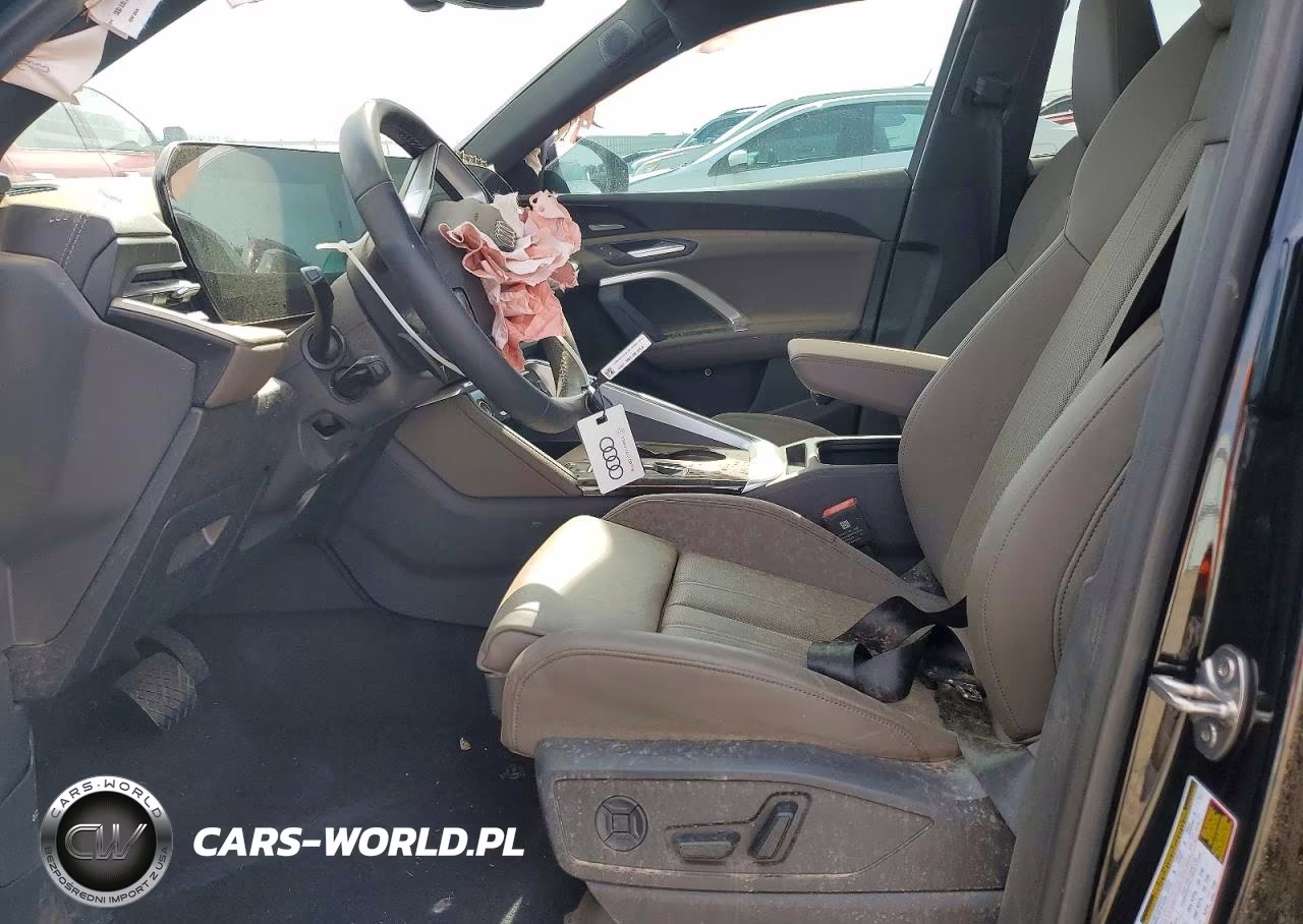 2025 Audi Q5 Premium Plus VIN:WA12AAGU8S2116228 - 7